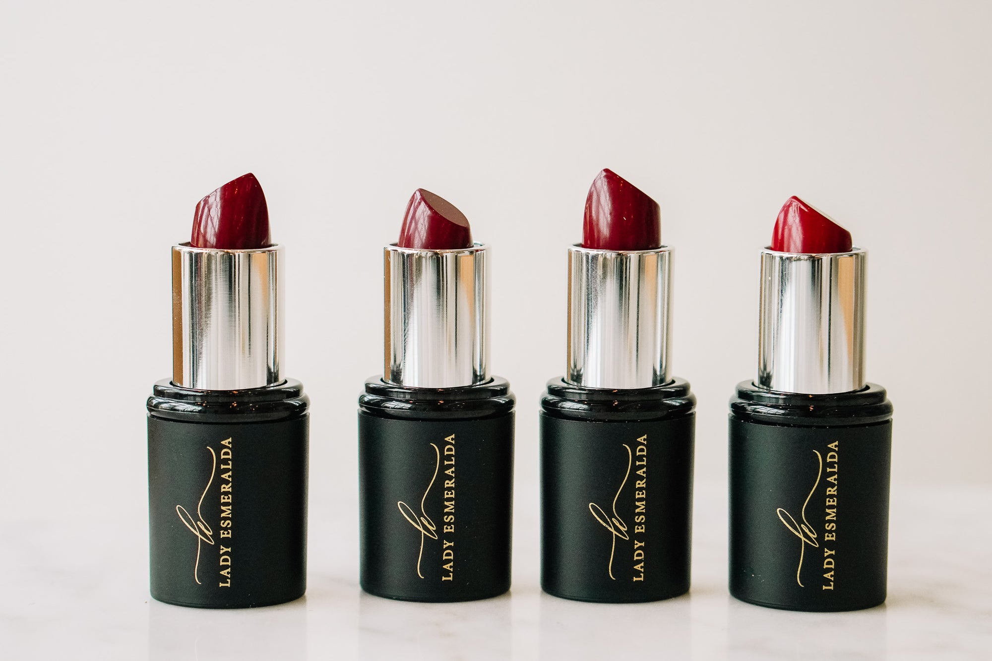 Lady Esmeralda Classic Red Lipstick Mi Cielo 