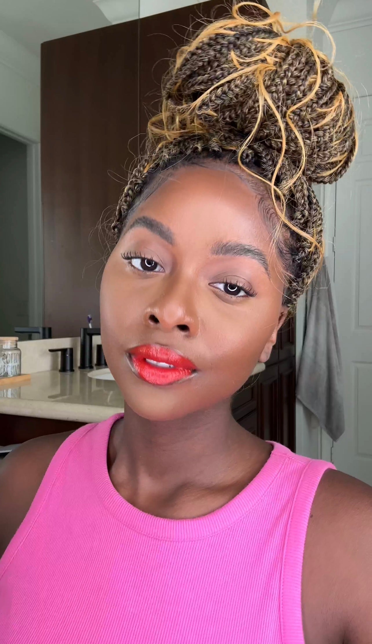 Full Collection The Cow & Sheep Collection Lipstick Collection with Mug